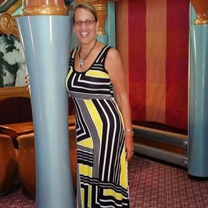 Meet your Posher, Lisa